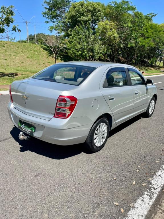 CHEVROLET Cobalt - Foto