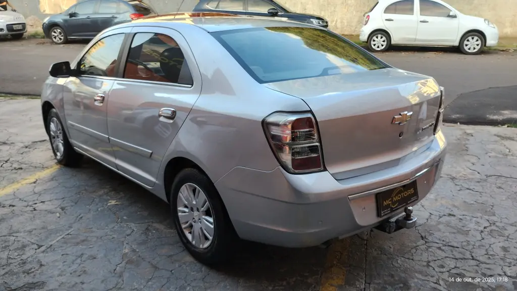 CHEVROLET Cobalt - Foto