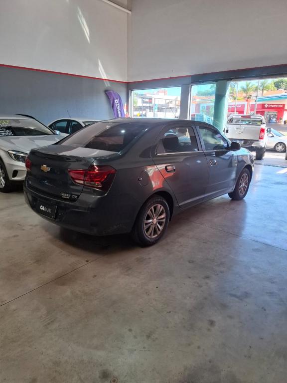CHEVROLET Cobalt - Foto
