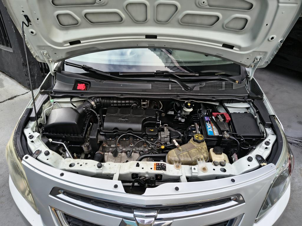 CHEVROLET Cobalt - Foto