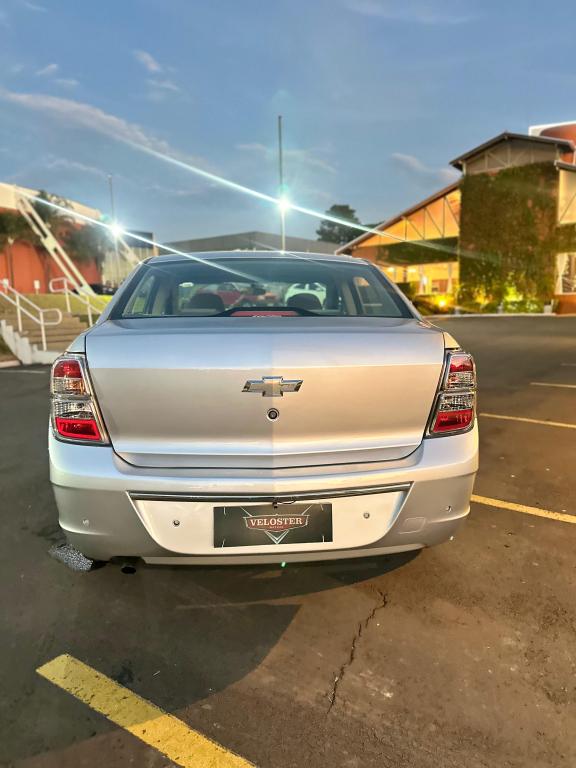 CHEVROLET Cobalt - Foto