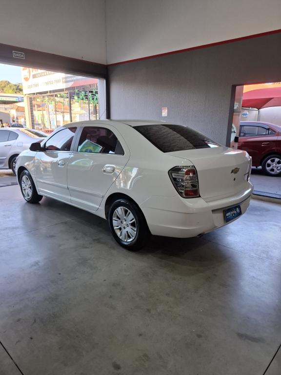 CHEVROLET Cobalt - Foto