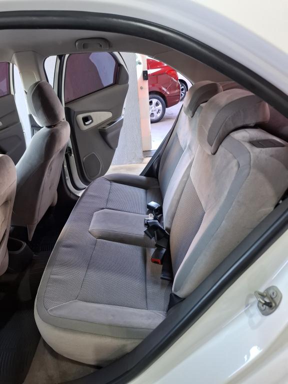 CHEVROLET Cobalt - Foto