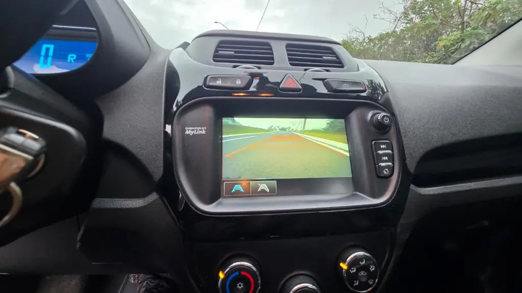 CHEVROLET Cobalt - Foto