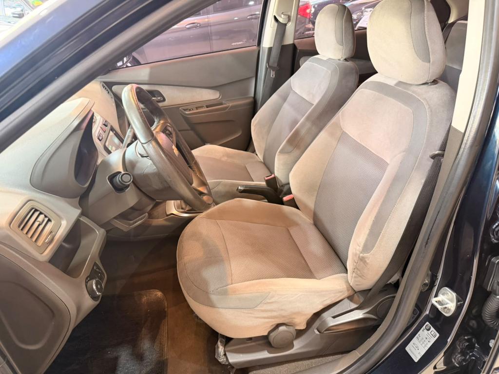 CHEVROLET Cobalt - Foto