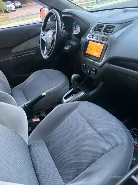 CHEVROLET Cobalt - Foto