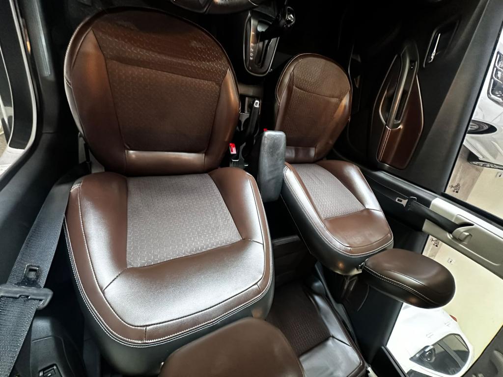 CHEVROLET Cobalt - Foto