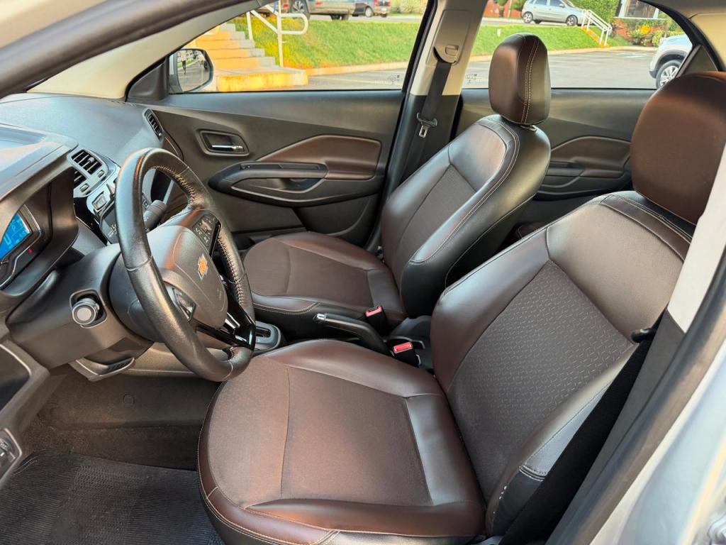 CHEVROLET Cobalt - Foto