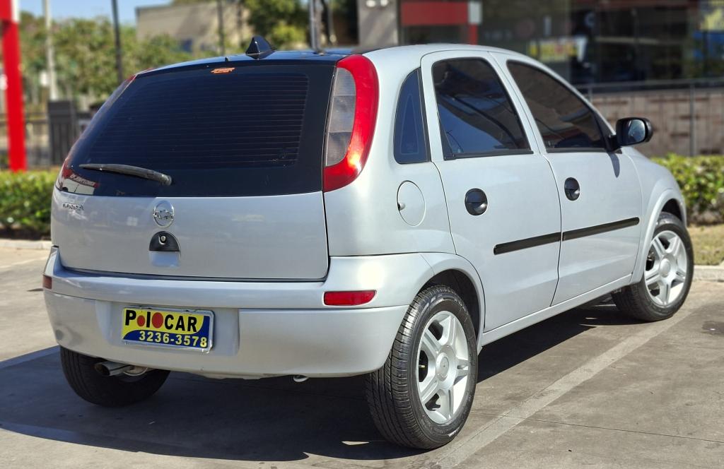 CHEVROLET Corsa Hatch - Foto