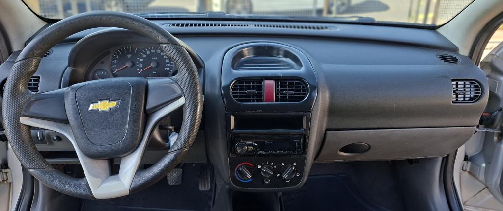 CHEVROLET Corsa Hatch - Foto