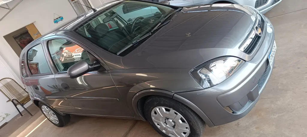 CHEVROLET Corsa Hatch - Foto