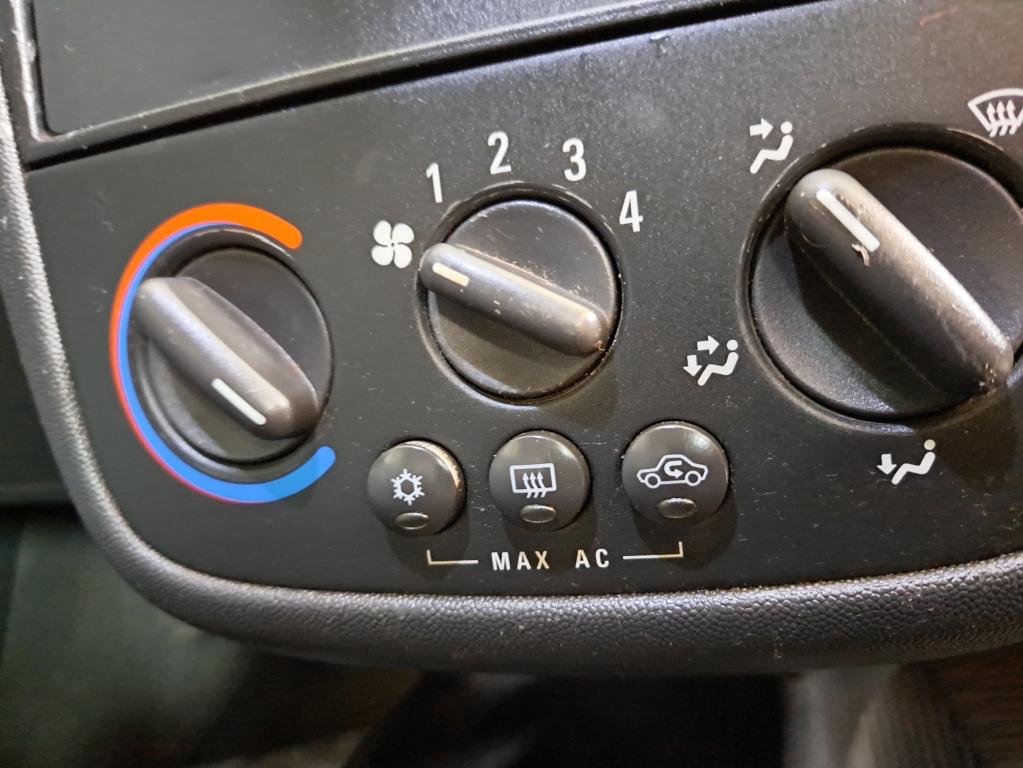 CHEVROLET Corsa Hatch - Foto