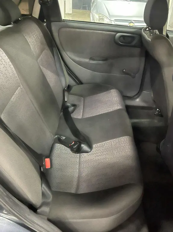 CHEVROLET Corsa Hatch - Foto