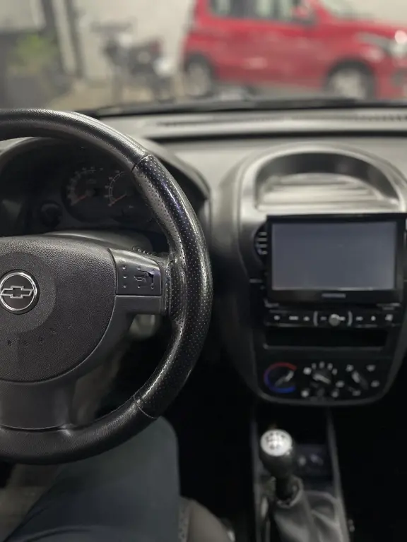 CHEVROLET Corsa Hatch - Foto