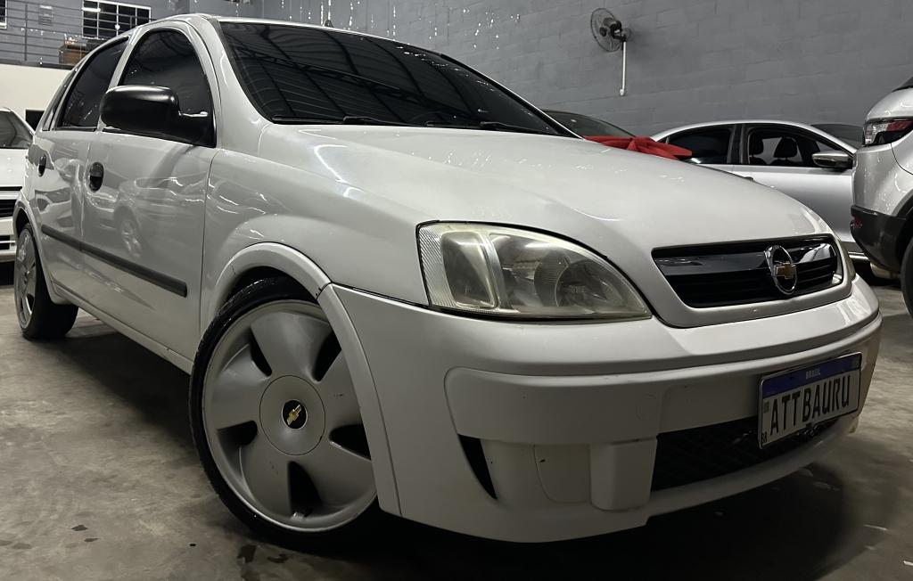 CHEVROLET Corsa Hatch - Foto