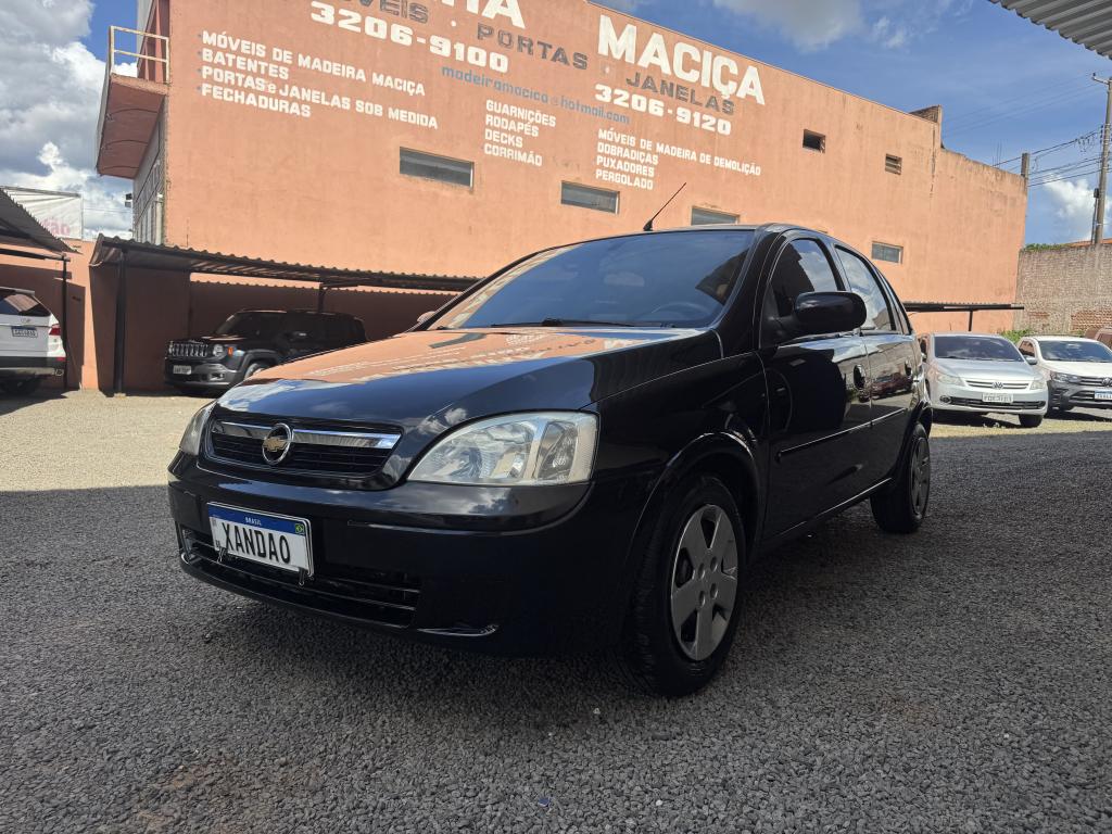 CHEVROLET Corsa Hatch - Foto