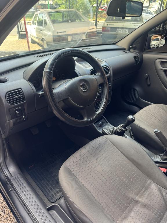 CHEVROLET Corsa Hatch - Foto