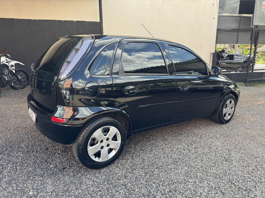 CHEVROLET Corsa Hatch - Foto