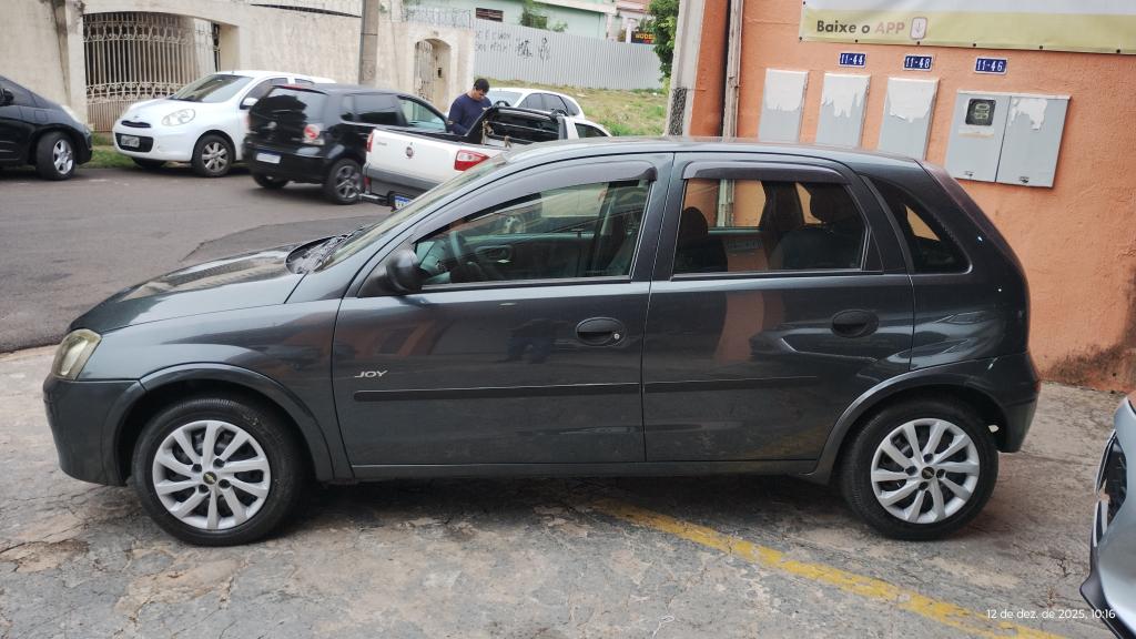 CHEVROLET Corsa Hatch - Foto