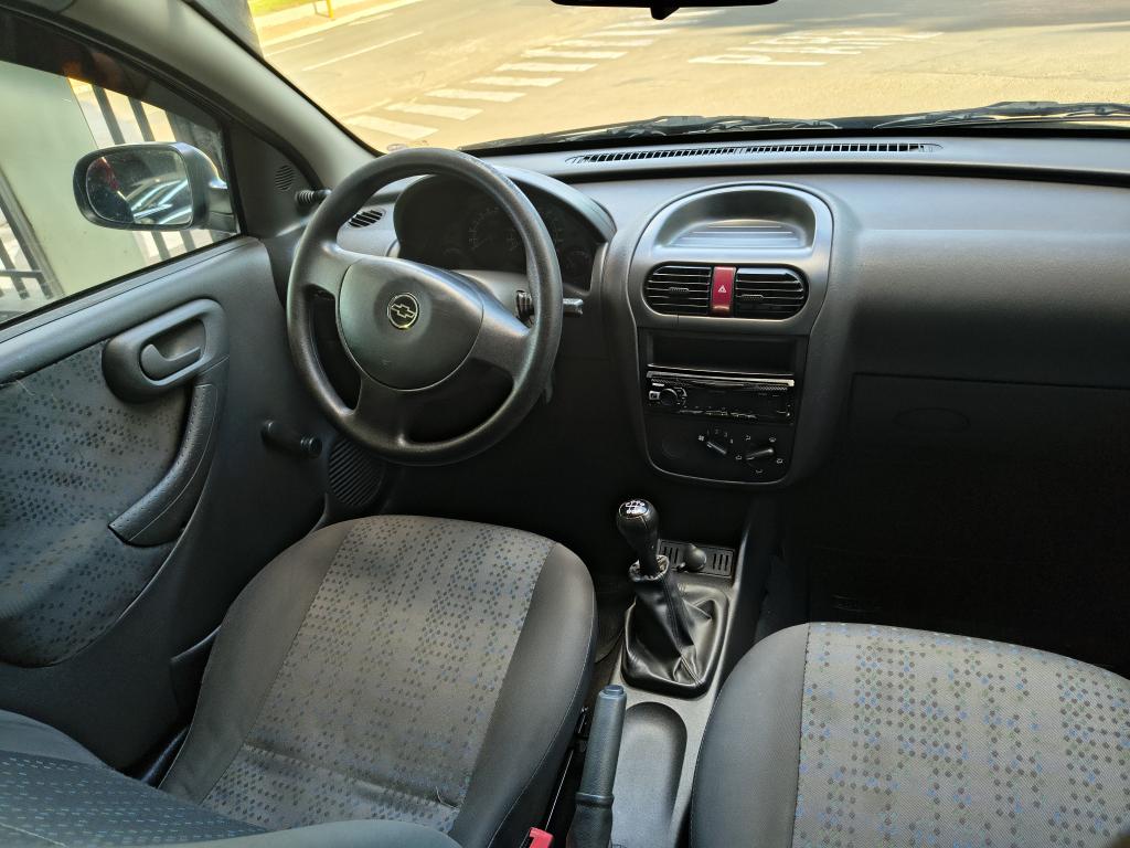 CHEVROLET Corsa Hatch - Foto