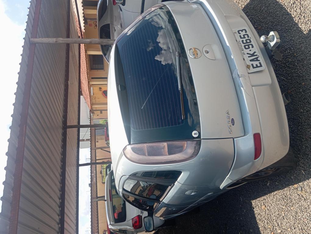 CHEVROLET Corsa Hatch - Foto