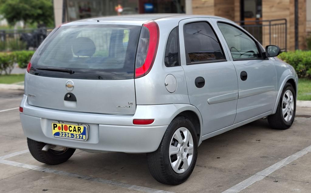 CHEVROLET Corsa Hatch - Foto