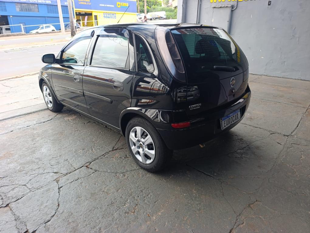 CHEVROLET Corsa Hatch - Foto