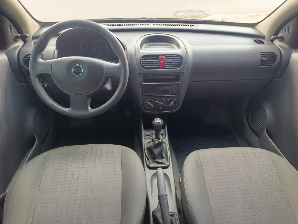 CHEVROLET Corsa Hatch - Foto