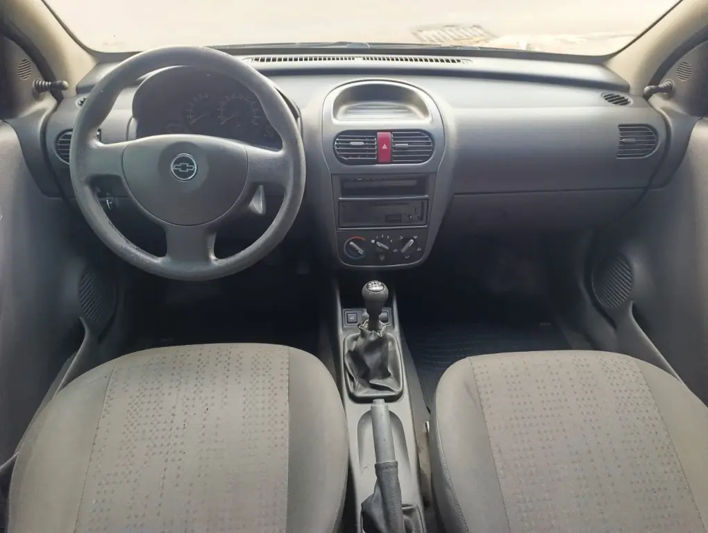 CHEVROLET Corsa Hatch - Foto
