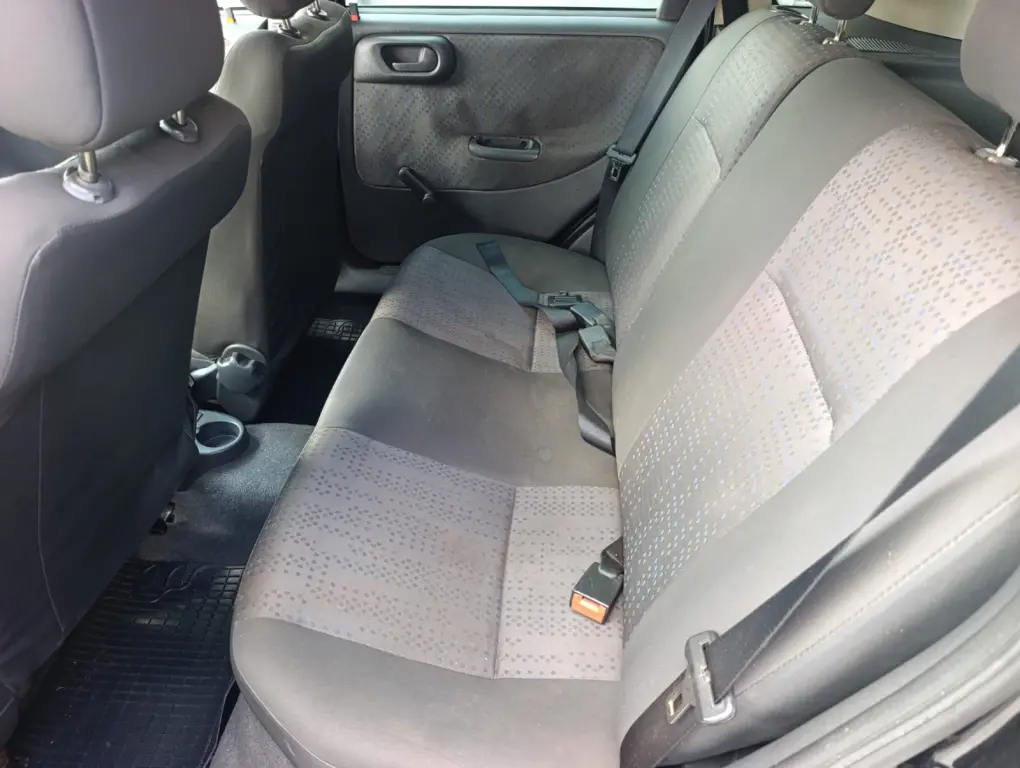 CHEVROLET Corsa Hatch - Foto