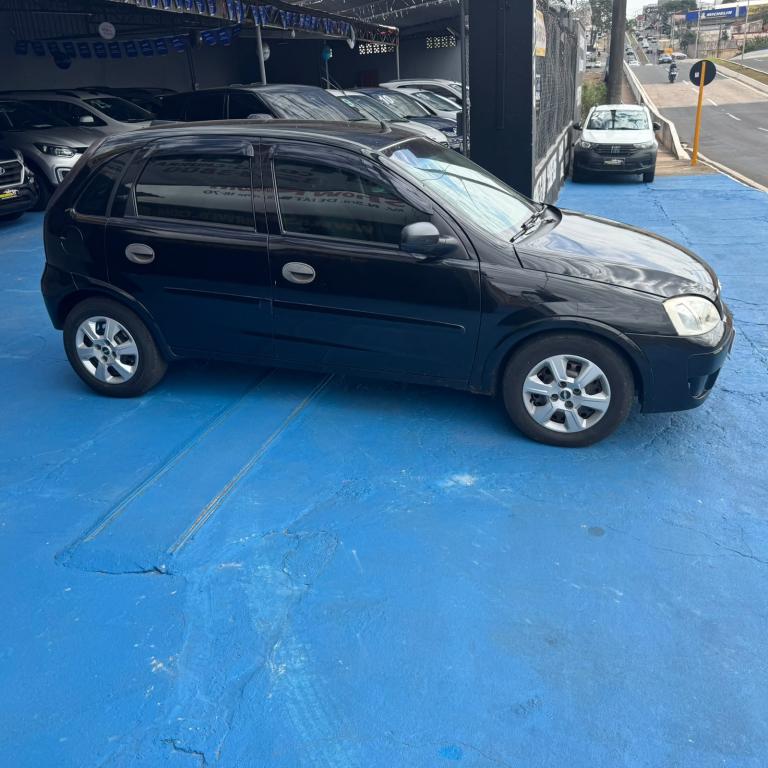 CHEVROLET Corsa Hatch - Foto