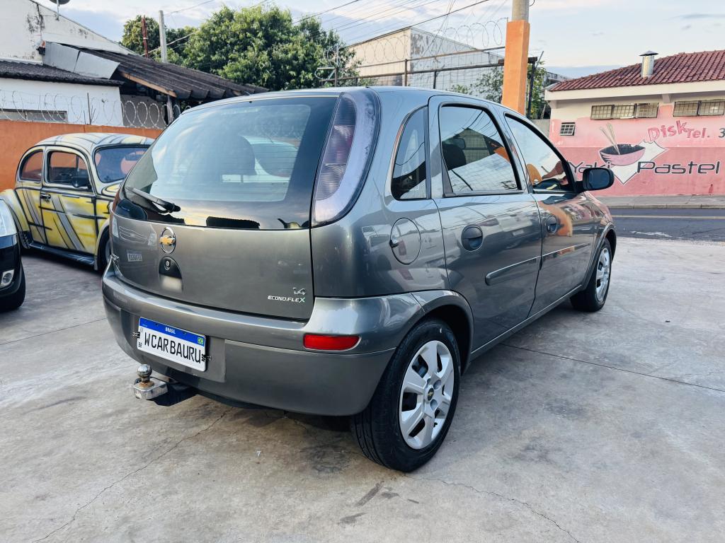 CHEVROLET Corsa Hatch - Foto