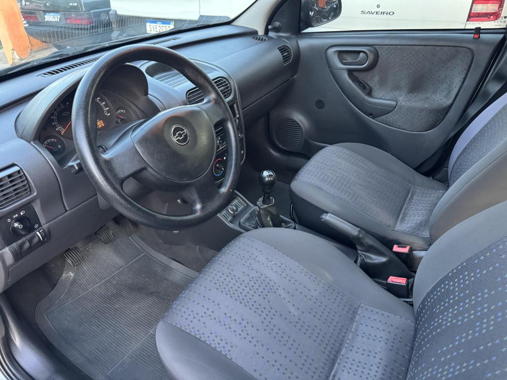 CHEVROLET Corsa Hatch - Foto