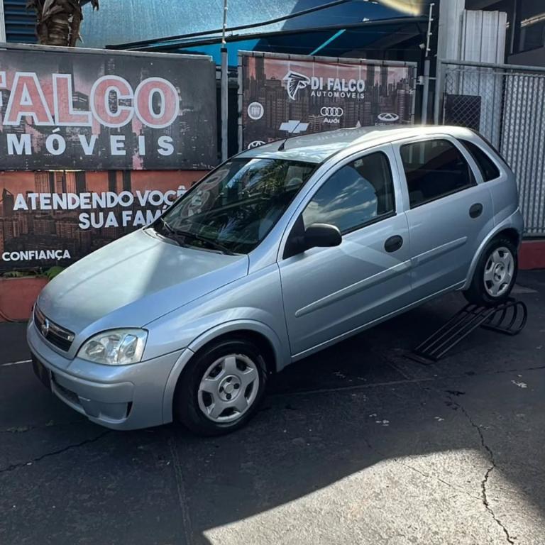 CHEVROLET Corsa Hatch - Foto