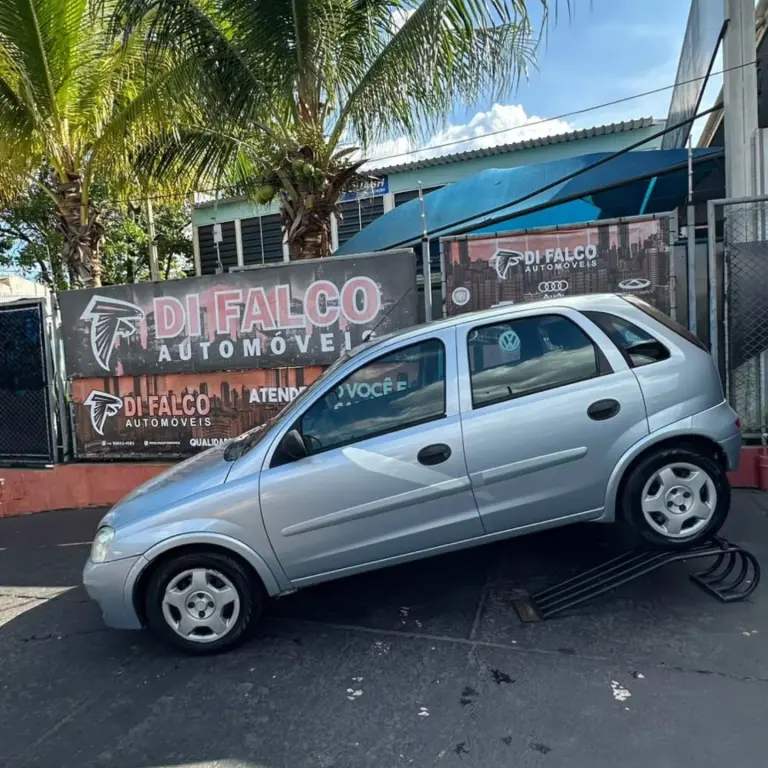 CHEVROLET Corsa Hatch - Foto