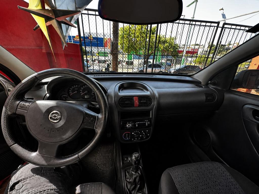 CHEVROLET Corsa Hatch - Foto