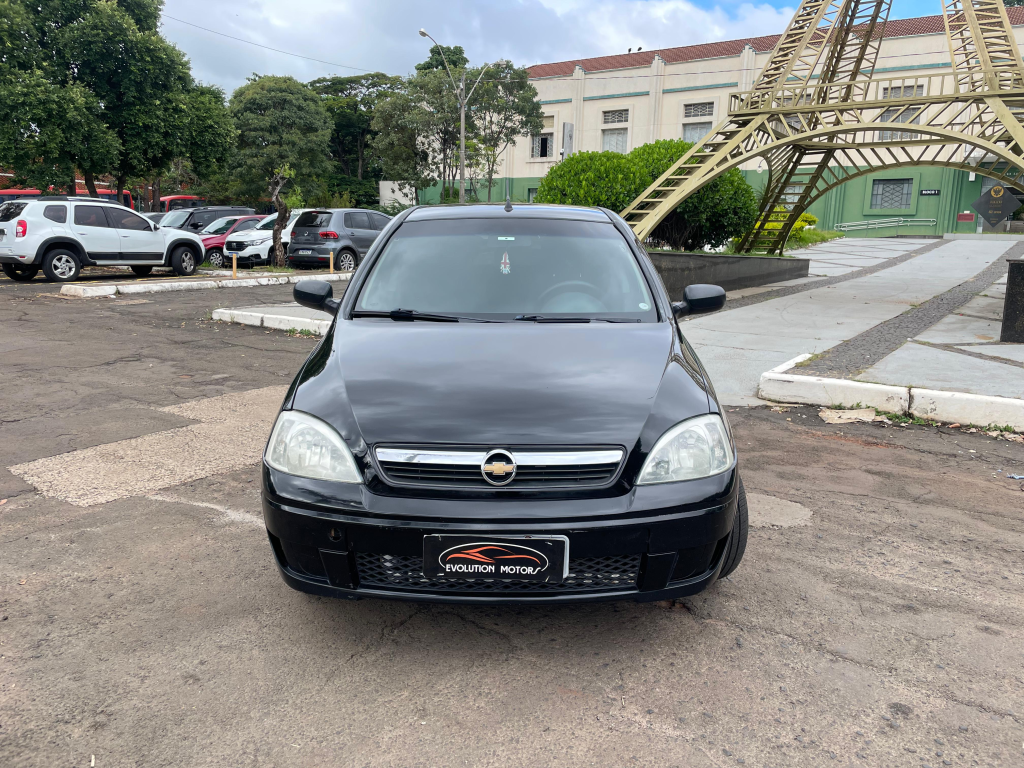 CHEVROLET Corsa Hatch - Foto