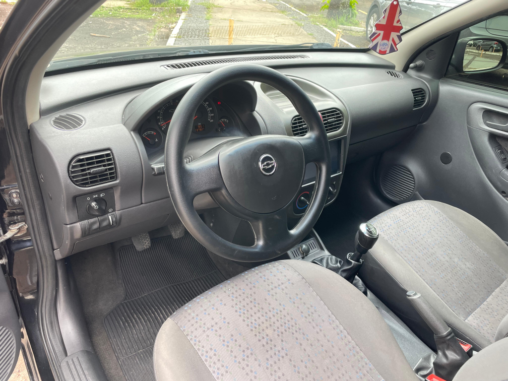 CHEVROLET Corsa Hatch - Foto