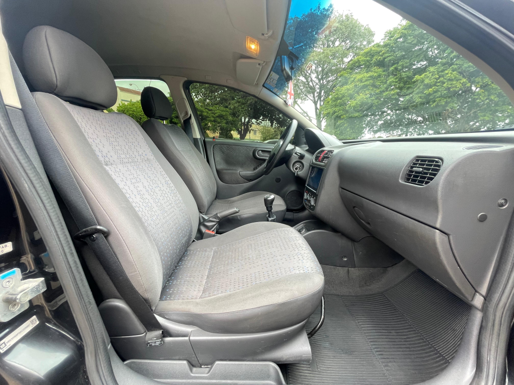 CHEVROLET Corsa Hatch - Foto