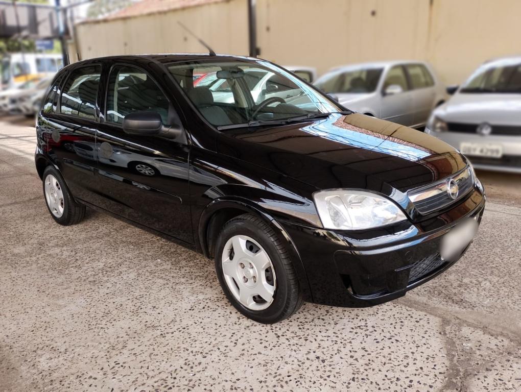 CHEVROLET Corsa Hatch - Foto