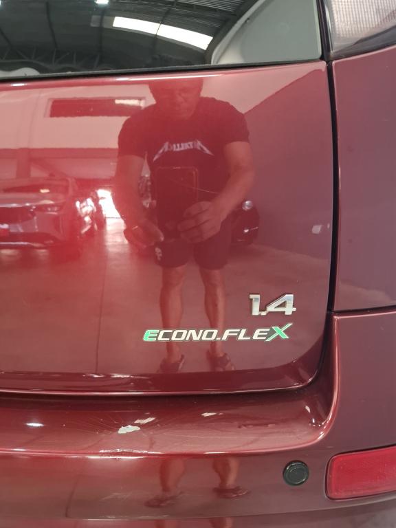 CHEVROLET Corsa Hatch - Foto