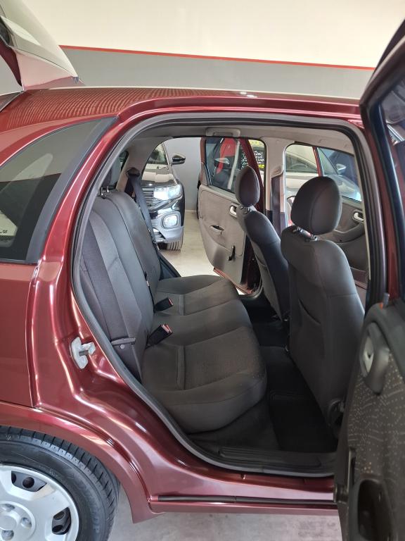 CHEVROLET Corsa Hatch - Foto