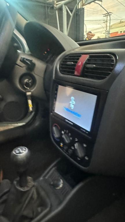 CHEVROLET Corsa Hatch - Foto