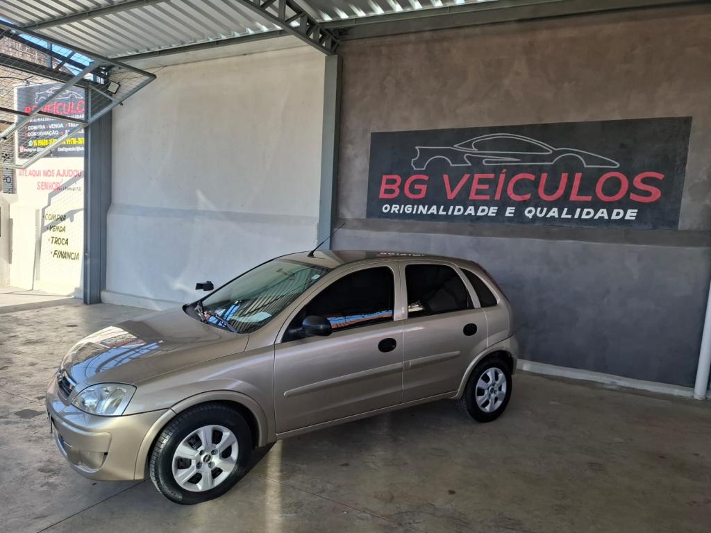 CHEVROLET Corsa Hatch - Foto