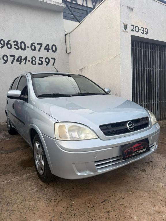 CHEVROLET Corsa Hatch - Foto