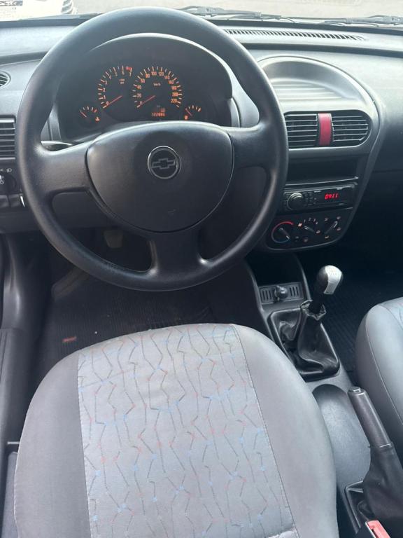 CHEVROLET Corsa Hatch - Foto