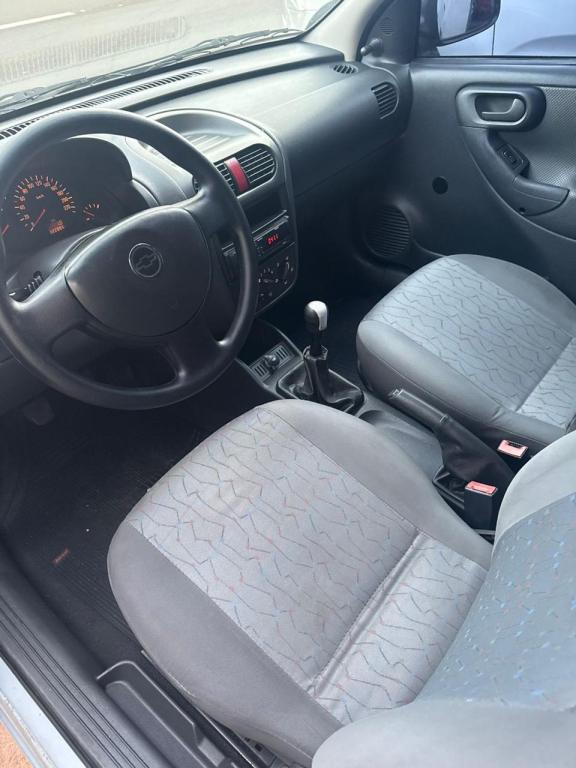 CHEVROLET Corsa Hatch - Foto