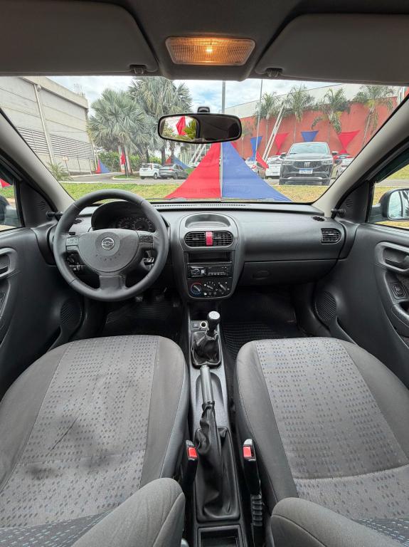 CHEVROLET Corsa Hatch - Foto