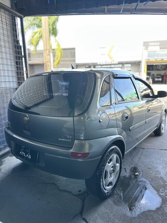 CHEVROLET Corsa Hatch - Foto
