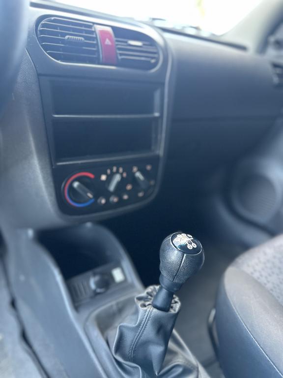 CHEVROLET Corsa Hatch - Foto